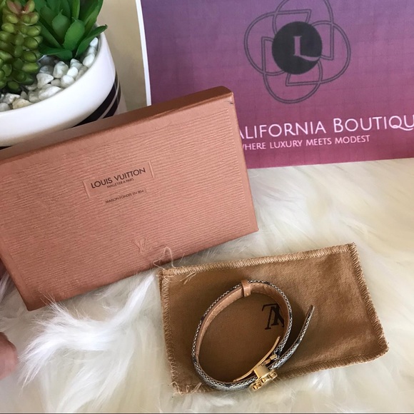 ✅ 100 percent authentic . LV bracelet . - Picture 8 of 8